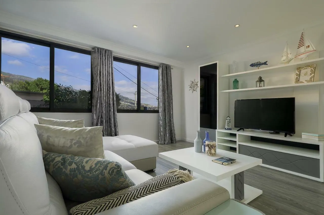 Angel'S Sunset Apartment Estreito Da Calheta